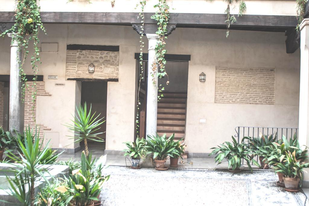 Abadia Suites Granada Exterior foto